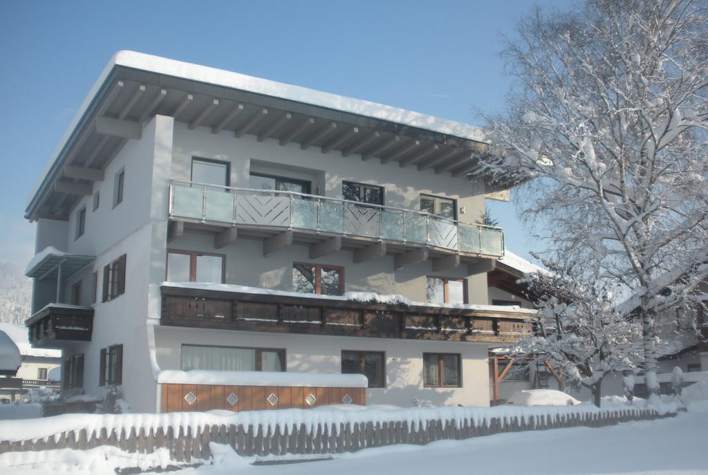Haus Margit Apartment Kossen Exterior photo